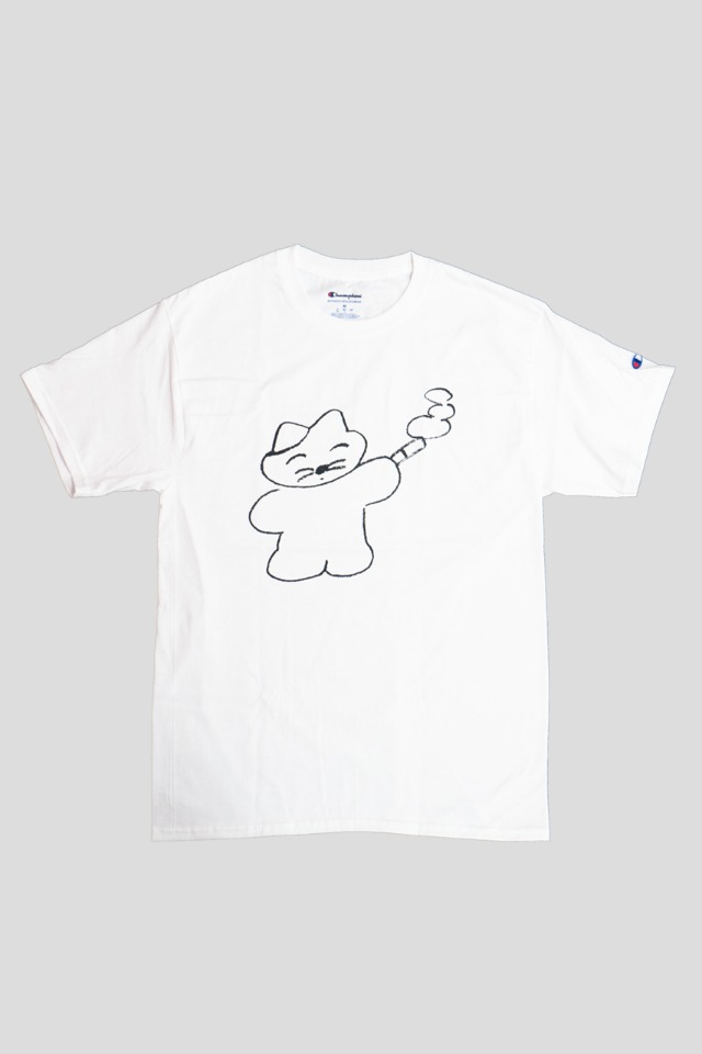 Heavy smoker cat T-shirts