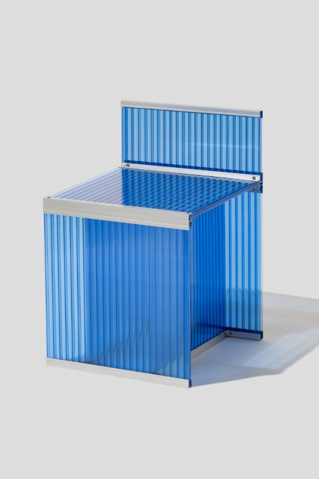003-1 Polycarbonate chair