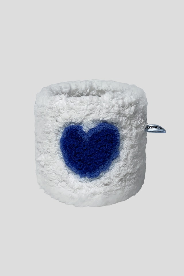 Fuzzy Pot Gradation Heart (Sky blue)