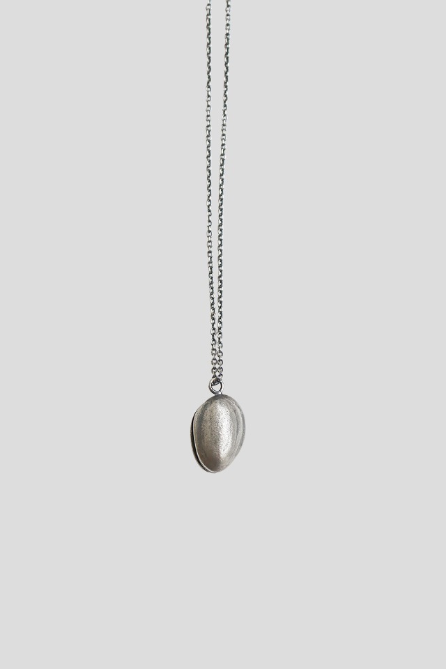pistachio necklace