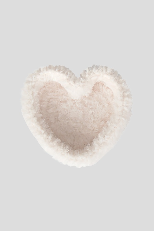 furry heart tray (ivory)